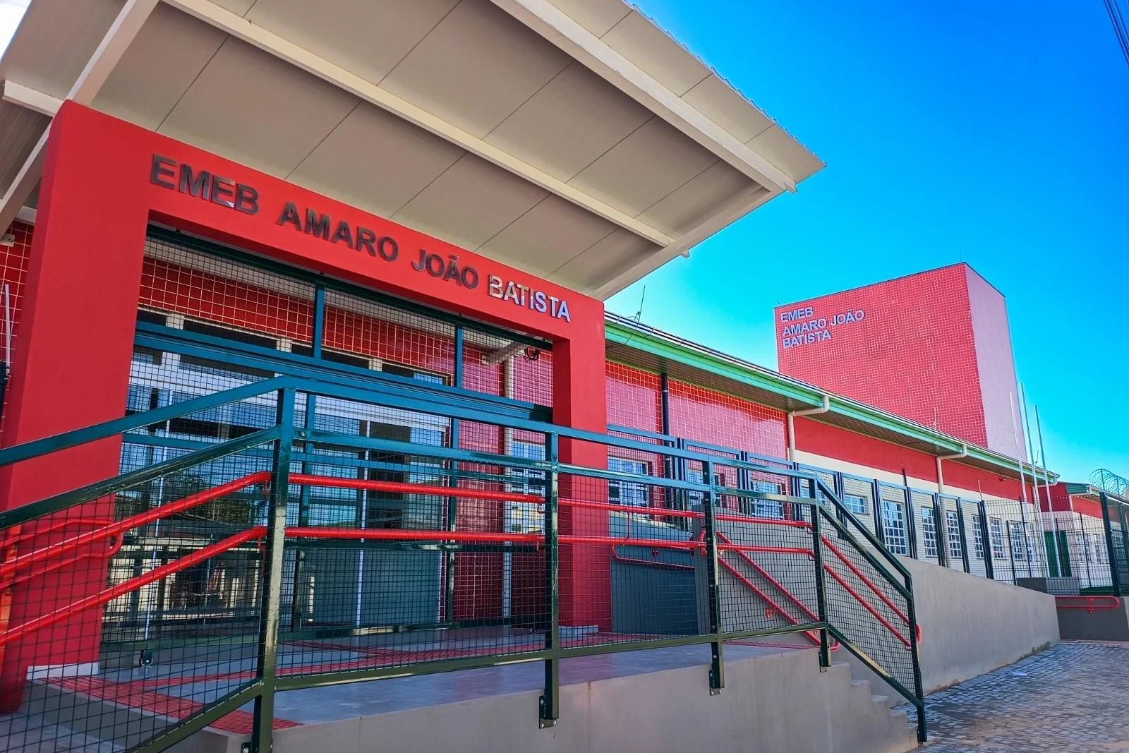 Última escola de madeira de Criciúma ganha nova estrutura