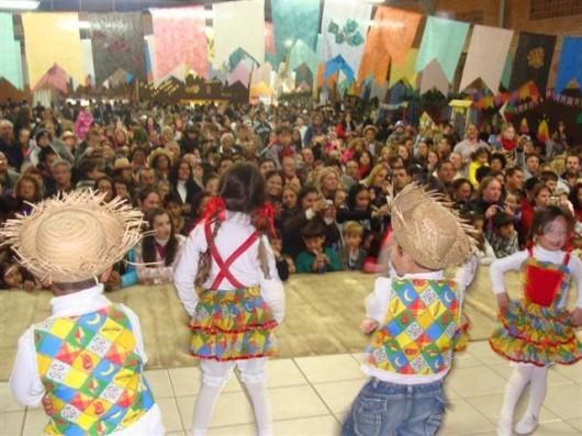 Baln. Arroio do Silva prepara festa julina municipal