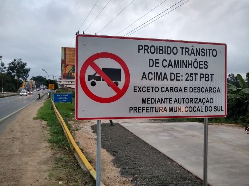 Caminhões com mais de 25 toneladas estão proibidos de transitar no Centro de Cocal
