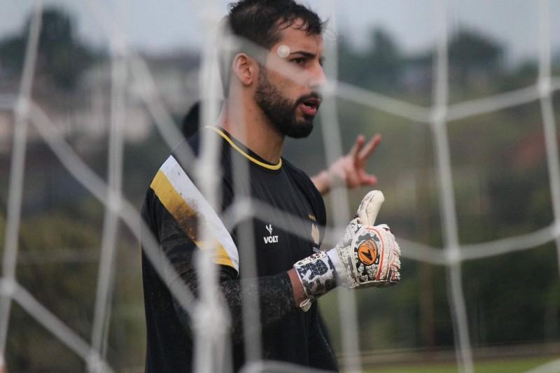 Alisson deixa para trás empate com Caravaggio e foca no Metropolitano: 'Mudamos a chave'