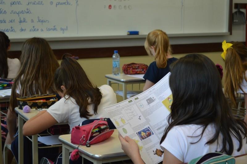 Rematrículas online começam na segunda-feira nas escolas estaduais