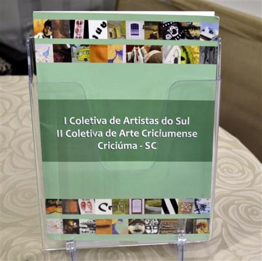 Unesc lança catálogo de obras de artistas do Sul