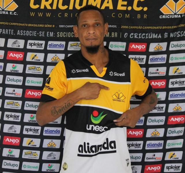 Artilheiro e campeão da Série C em 2008, Marcão quer reviver no Tigre o bom histórico na competição