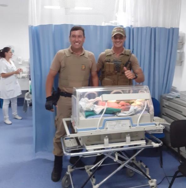 Polícia Militar auxilia na condução de mulher em trabalho de parto 