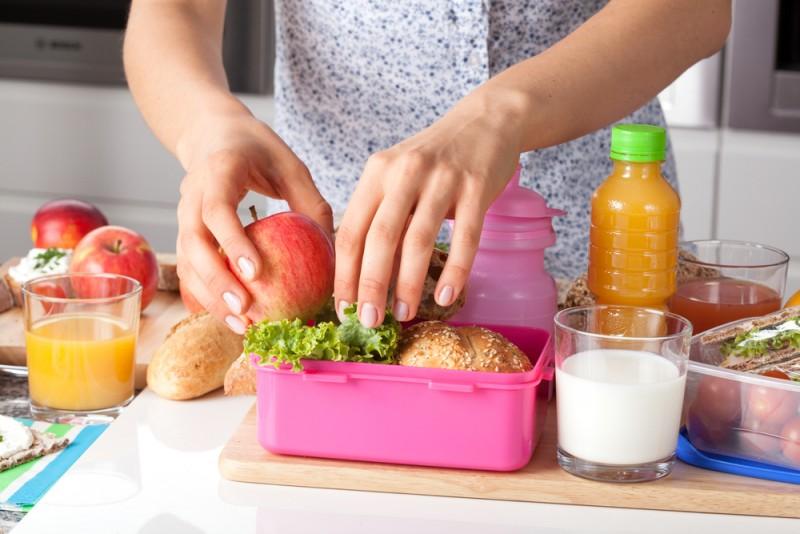 Nutricionista dá dicas para montar lancheira saudável na volta às aulas