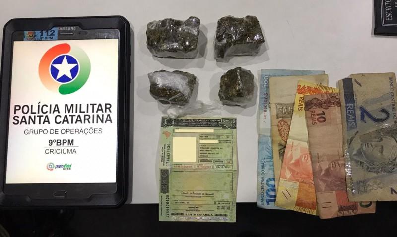Jovem é preso por tráfico de drogas durante operação de trânsito 