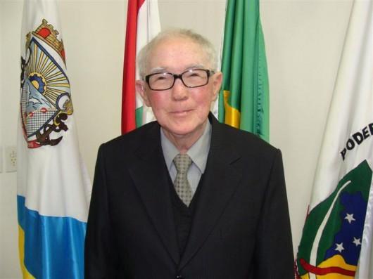Aos 89 anos, Seu Minato toma posse como vereador