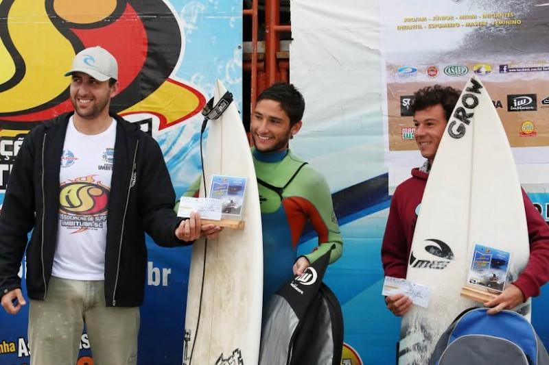 Baleia Franca Pro Surf define os grandes campeões do surfe