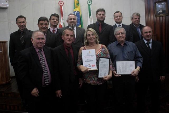Legislativo concede Título de Cidadão Honorário e Moções de Aplauso