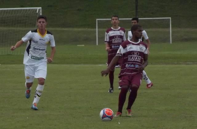 Vitória e empate do Criciúma no Campeonato Catarinense