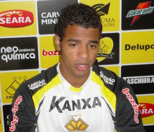 Diego Felipe espera briga sadia por vaga na equipe