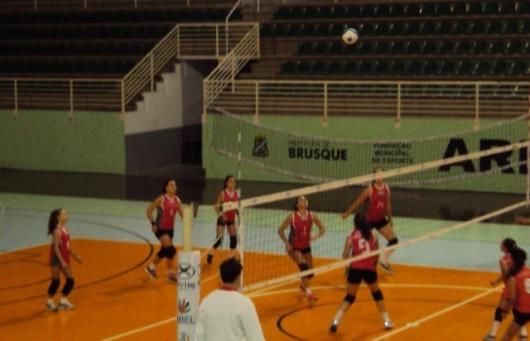 Vôlei de Forquilhinha garante segunda colocação no Estadual