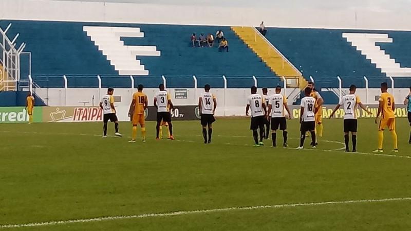 Segundo zero a zero do Tigre em São Paulo