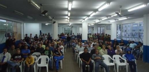 Reunião: sindicato convoca trabalhadores de construtora com pendências salariais