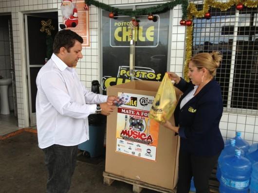 Mate a fome com música: campanha arrecada alimentos para entidades da região
