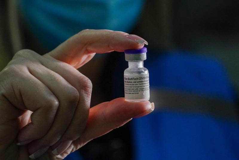 Covid-19: Tubarão recebe 4,6 mil doses da vacina Pfizer