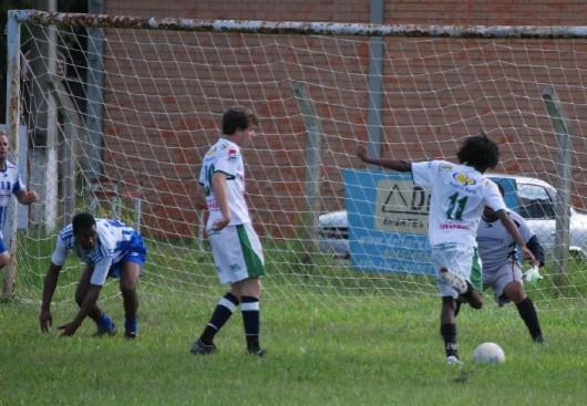 Anita e Jardim Angélica despontam na Terceira