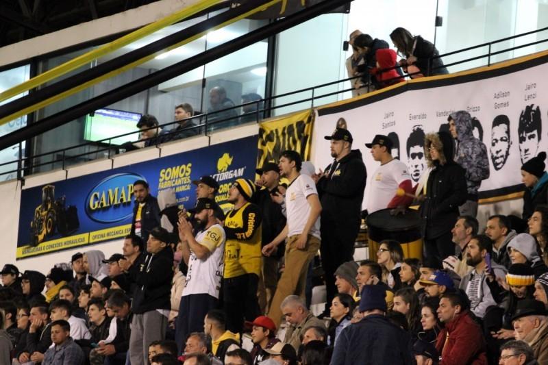 Criciúma faz promoção de ingressos para jogo contra o Oeste