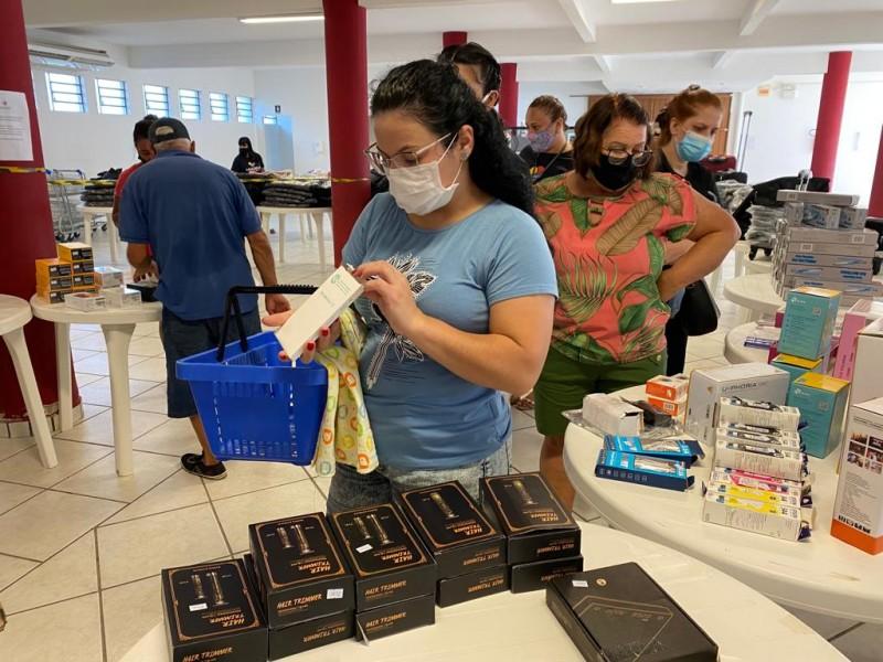 Abadeus arrecada mais de R$ 86 mil com bazar de produtos apreendidos pela Receita Federal