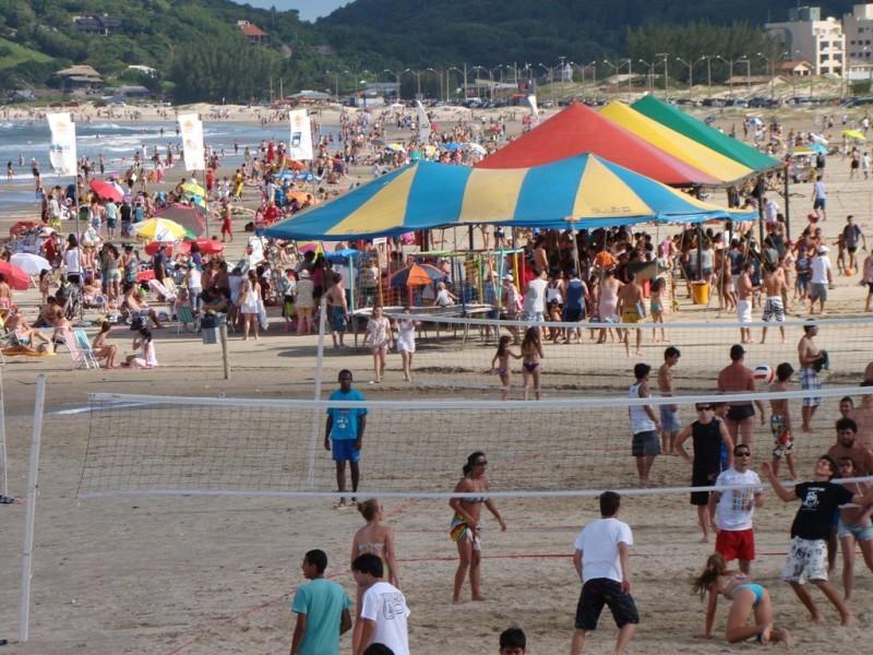 Beira mar do Baln. Rincão com recreações neste Verão