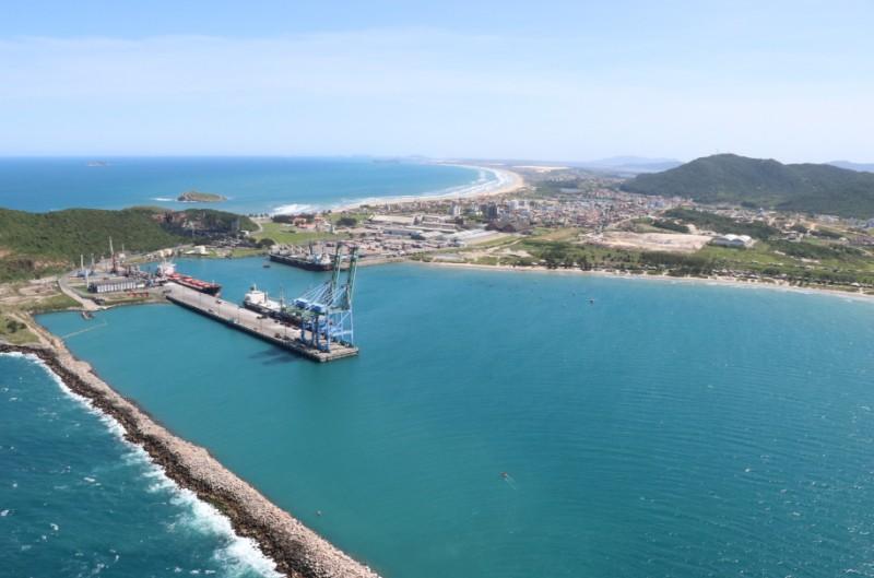 Porto de Imbituba aprova nova Norma de Controle de Acesso e Circulação de Pessoas e Veículos