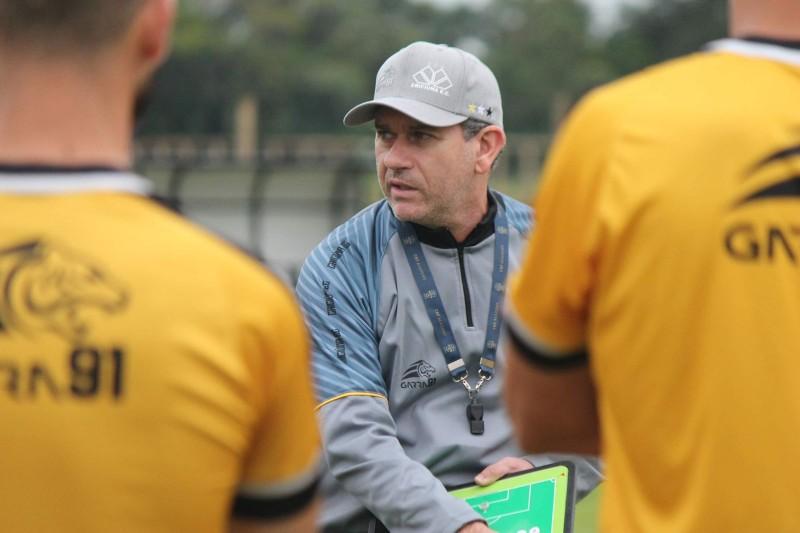 Tencati projeta time confiante e organizado para conquistar a primeira vitória no quadrangular