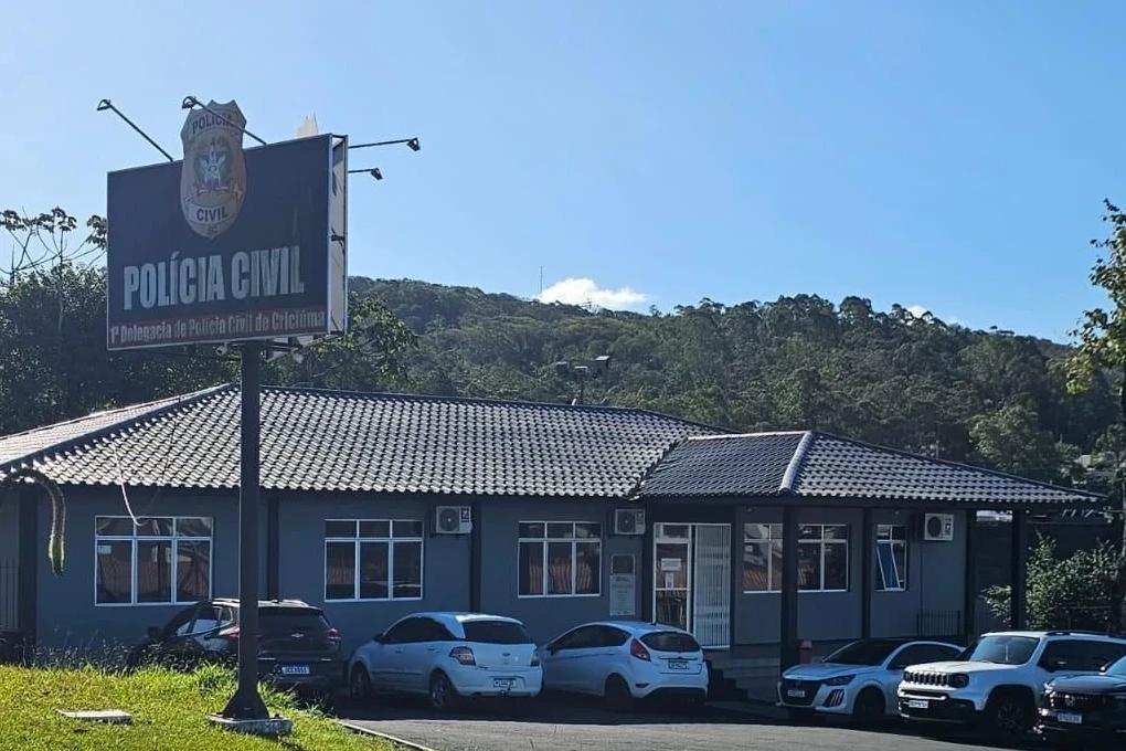 Ex-funcionário é indiciado por furtar celulares e causar prejuízo de R$ 140 mil em Criciúma