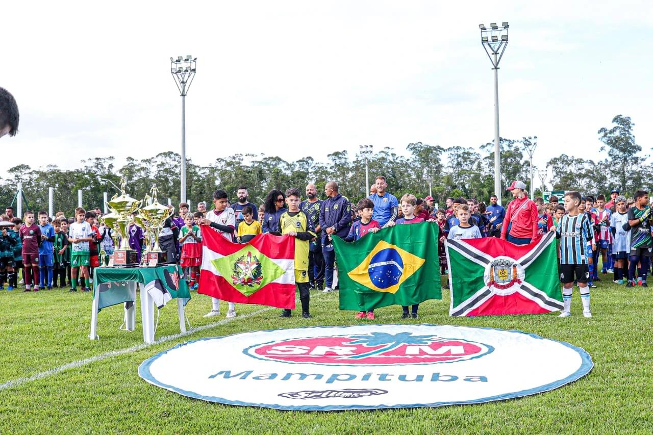 Criciúma Kids Sub-11 abre temporada 2026 neste domingo