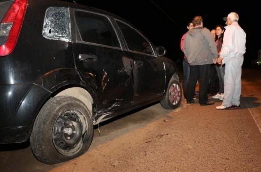 Colisão entre carro e motocicleta deixa homem ferido