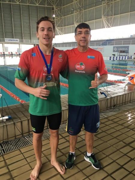 Criciumense conquista bronze no Catarinense Absoluto de Natação