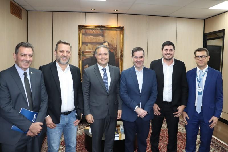 Pelo Estado 05/10: Investimento em rodovias federais
