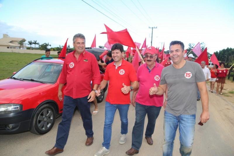 Em Sangão, Mariani reforça pré-candidatura ao governo
