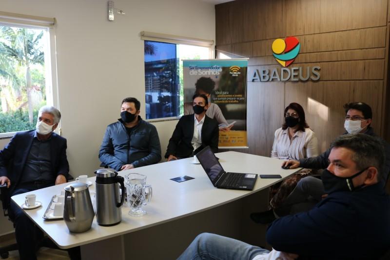 Acic e o Núcleo de Base Tecnológica estreitam parceria com o Centro de Inovação da Abadeus