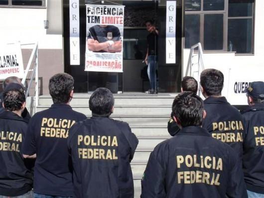 Greve: 12 policiais federias de Criciúma estão com as atividades paradas