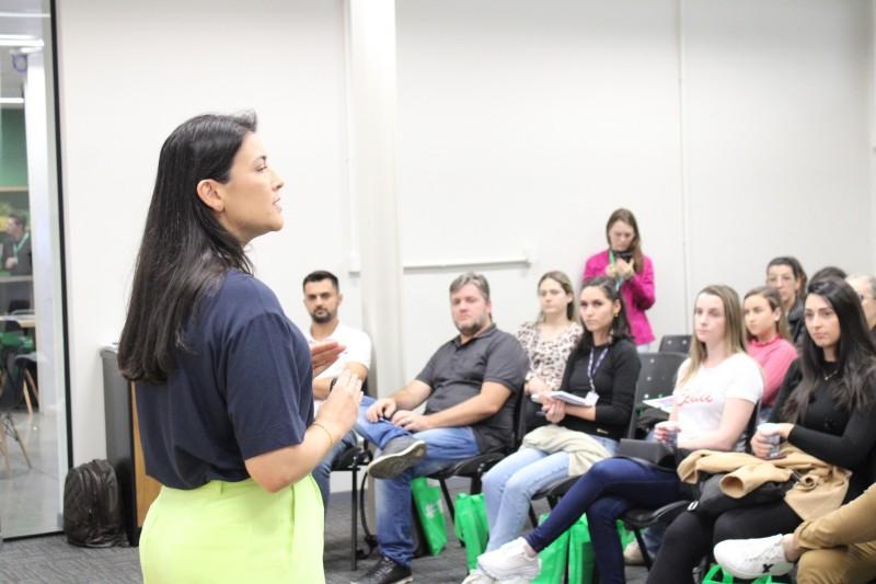Comunicação interna e empresarial é tema de Curso Rápido na Satc