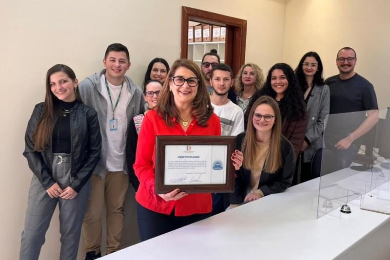 Juizado Especial Cível de Criciúma recebe a certificação de unidade 100% digital