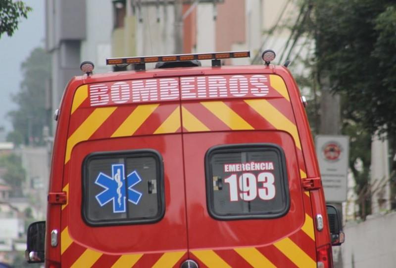 Trabalhador sofre queda de 3 metros de altura
