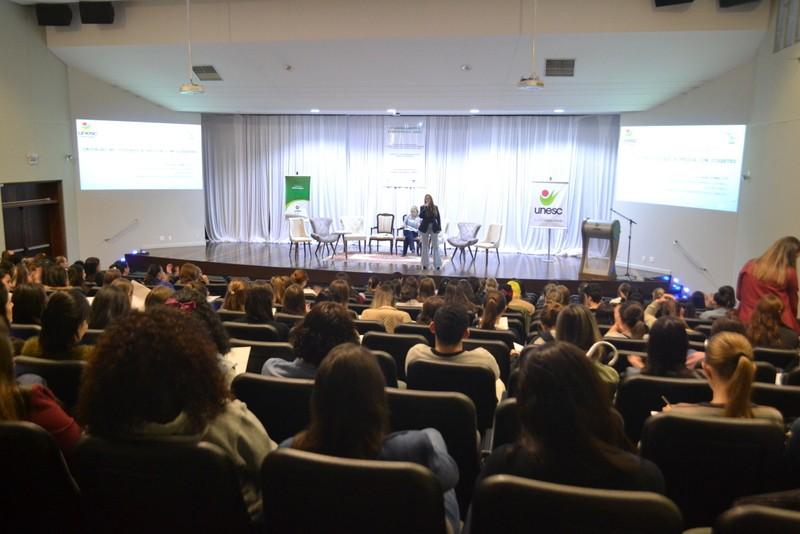 Profissionais e acadêmicos participam da 17ª Semana Científica de Enfermagem Unesc