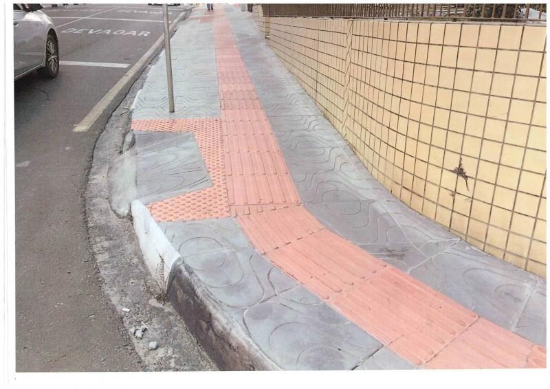 Proprietários de imóveis de Criciúma continuam obrigados a adequar acessibilidade de calçadas 