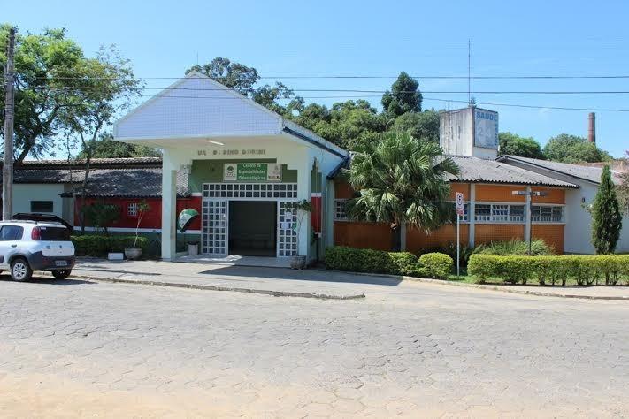 Mesmo com atendimentos reduzidos no HSJ, movimento nas unidades 24 horas segue normal