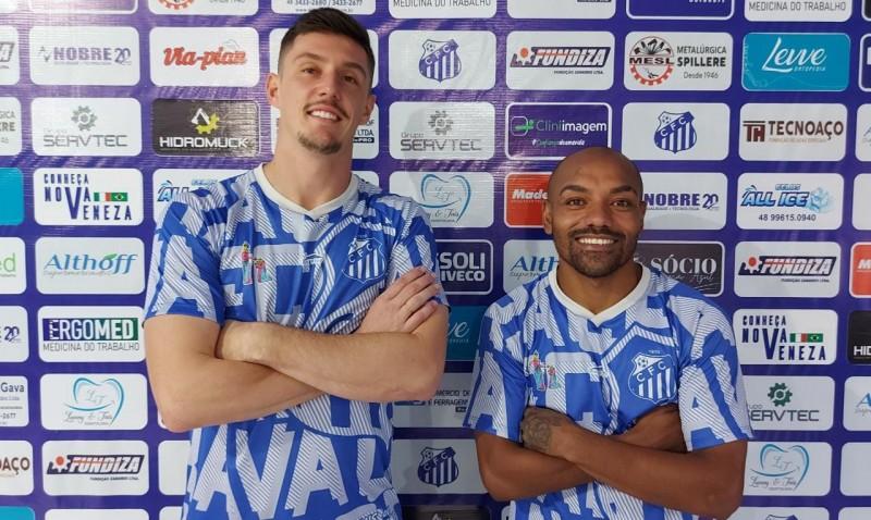 Caravaggio apresenta mais dois reforços para o Catarinense