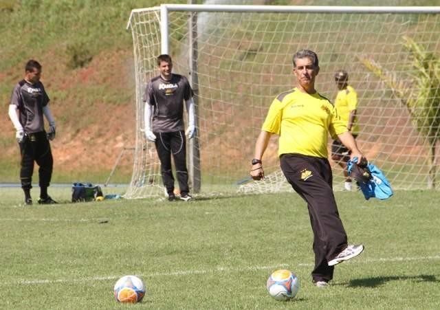 Misterioso: Drubscky finaliza preparação para duelo com o Metropolitano