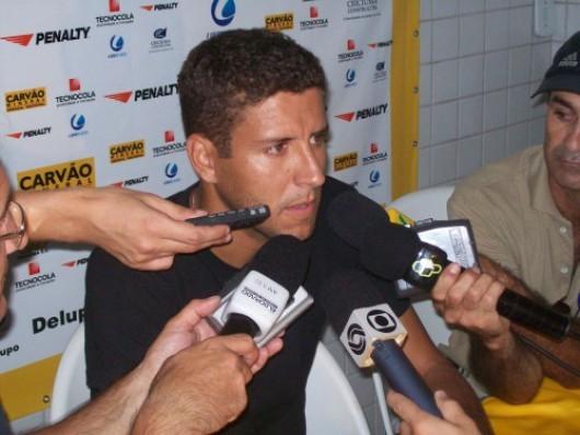 Lateral do Tigre parado há nove meses