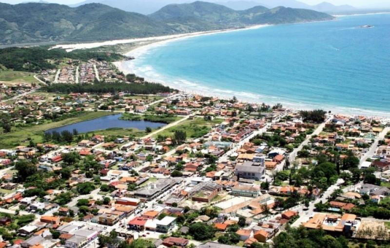 Prefeitura de Garopaba abre processo seletivo para área da saúde
