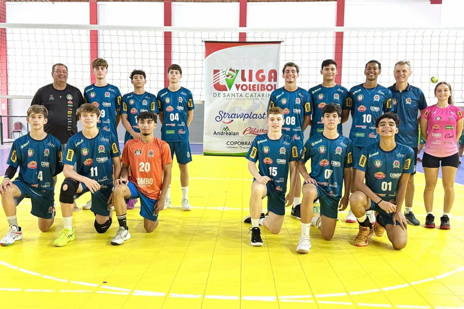Vôlei de Forquilhinha estreia com vitórias na Liga de SC