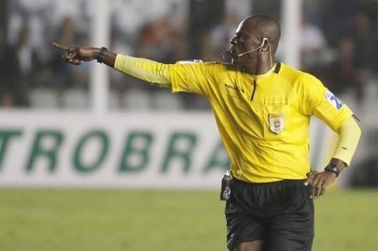 Árbitro baiano comanda Criciúma e Flamengo