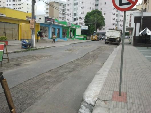 Rua Celestina Zilli Rovaris fechada durante todo o dia para obras