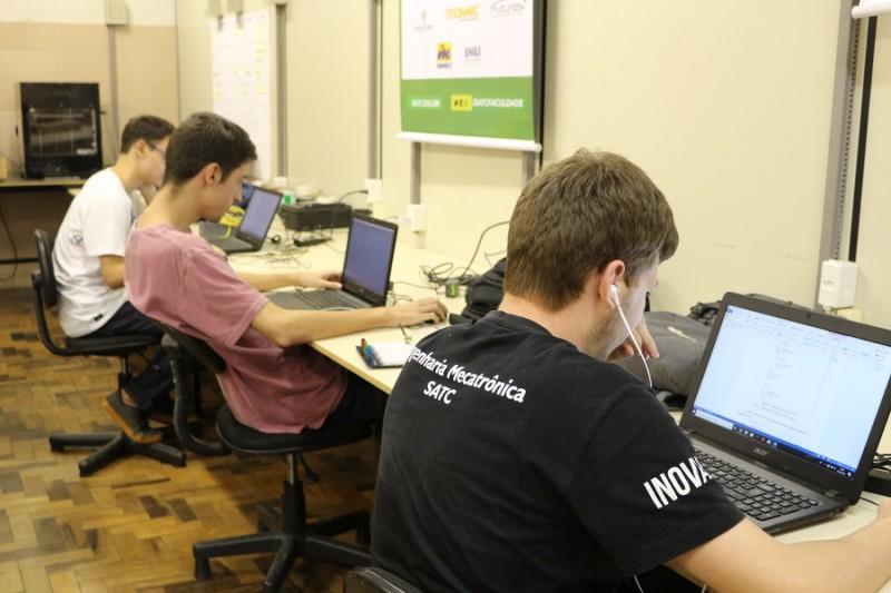 Iniciação Científica é o primeiro passo para a vida acadêmica