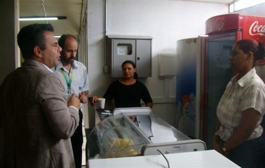 Cafeteria começa a funcionar no aeroporto Diomício Freitas
