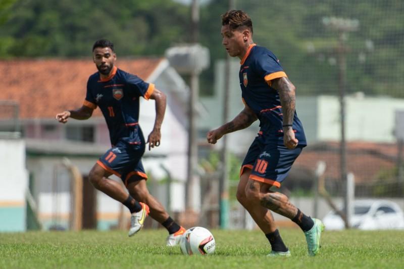 Ex-Criciúma, meia Dudu Figueiredo comemora acerto com o Camboriú para a disputa do Catarinense